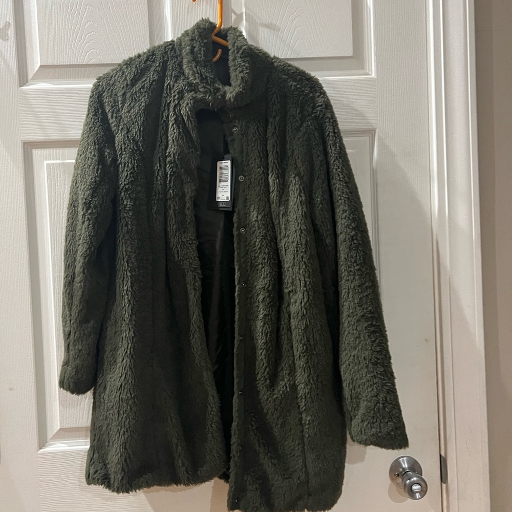 Brand new, dark green, medium teddy coat